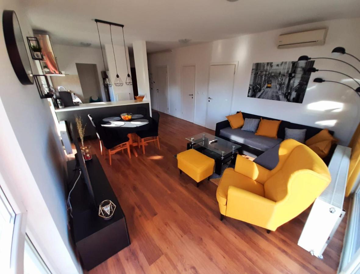 Apartman Eva Zagrebアパートメント エクステリア 写真